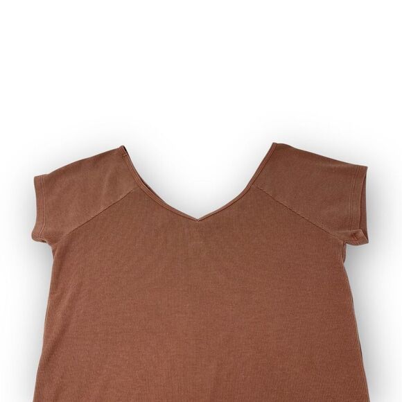 American Eagle AE Ribbed Saltwash V-Neck Baby Tee Rust Pink Women’s Size XL - Picture 5 of 10
